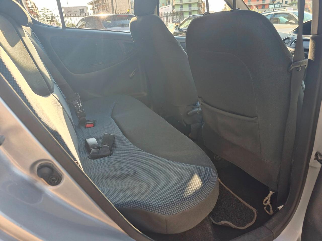 Toyota Yaris 1.4 tdi D-4D cat 5 porte Expo