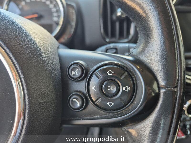MINI Countryman Mini F60 2017 Diese Mini 2.0 Cooper D Business