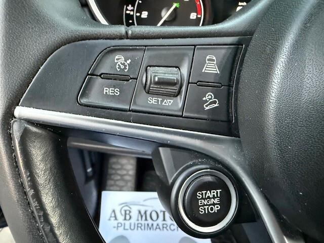 Alfa Romeo Stelvio 2.2 Turbodiesel 160 CV AT8 RWD Business