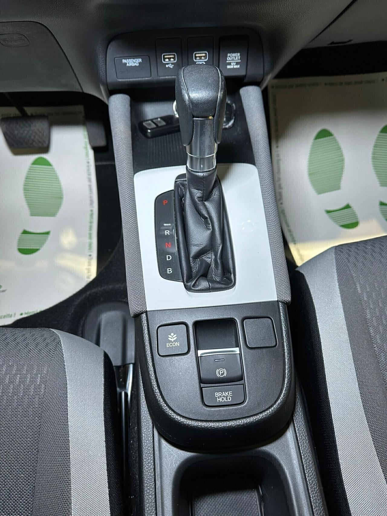 Honda Jazz Crosstar 1.5 hev Executive Bicolor ecvt