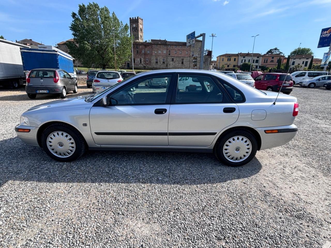 Volvo V40 S40 1.8 16V cat