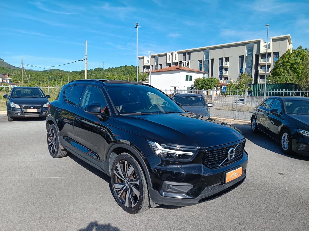 Volvo XC40 1.5 T4 PHEV R-design AUTO MY21
