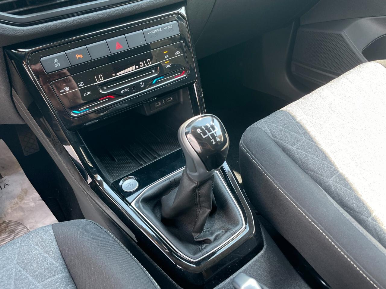 Volkswagen T-Cross 1.0 TSI 95cv Edition Plus "SOLI 10.000 KM"