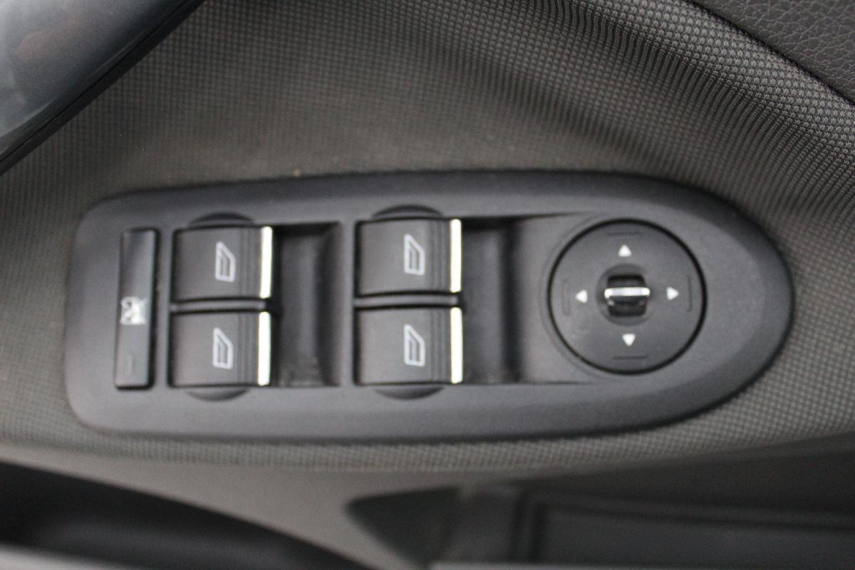 FORD - Kuga - 2.0 TDCi 136CV 2WD Titanium DPF