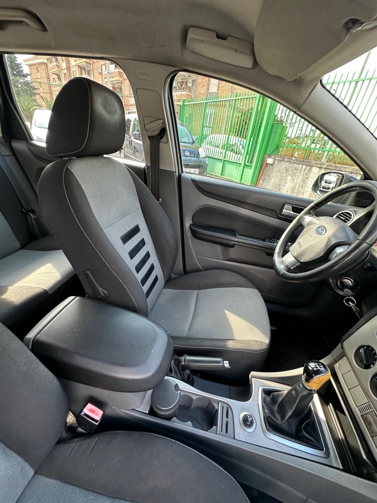 Ford Focus 1.6 TDCi (110CV) SW Tit. DPF