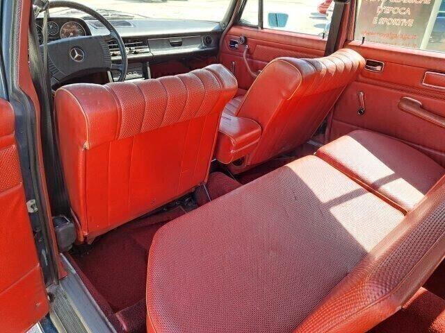 MERCEDES W115 D\8 220D LANG LIMOUSINE -ASI TARGA ORO-