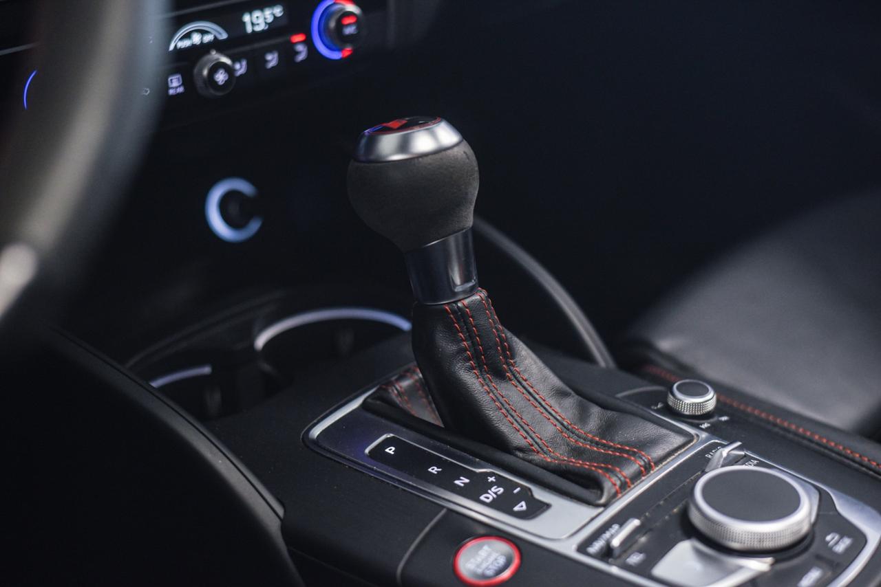 Audi A3 RS 3 SPB IVA ESPOSTAIVA ESPOSTA PARZIALMENTE: - 15.000,00€ non soggetti ad iva - ⁠8.196,72€ + IVA (VAT).