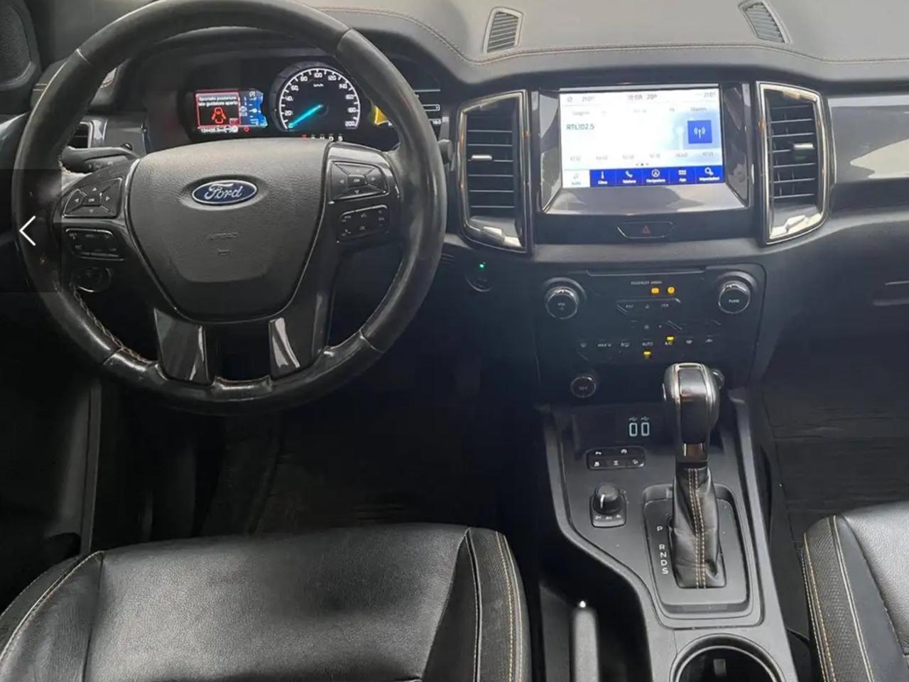 Ford Ranger 2.0 TDCi aut. DC Wildtrak 4x4 Gancio Traino .