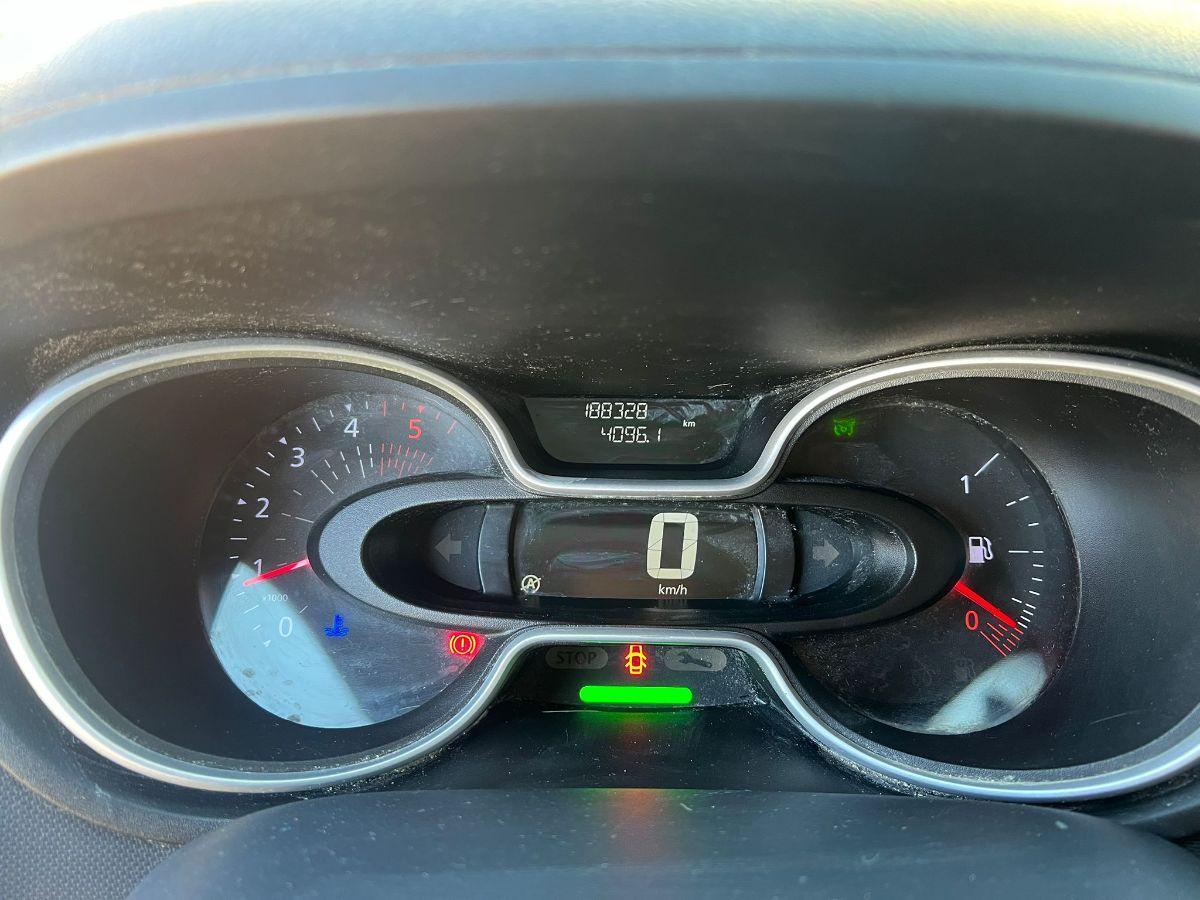 RENAULT trafic T29 2.0 dci 120cv L2H1 Plus