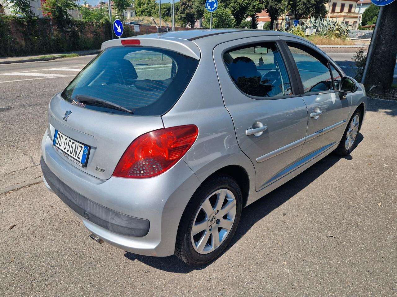 Peugeot 207 1.6 HDi 90CV FAP 5p. XS