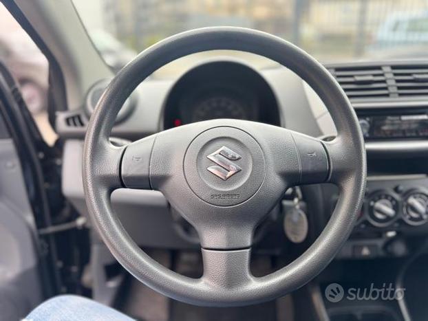 SUZUKI Alto 1.0 VVT GLX