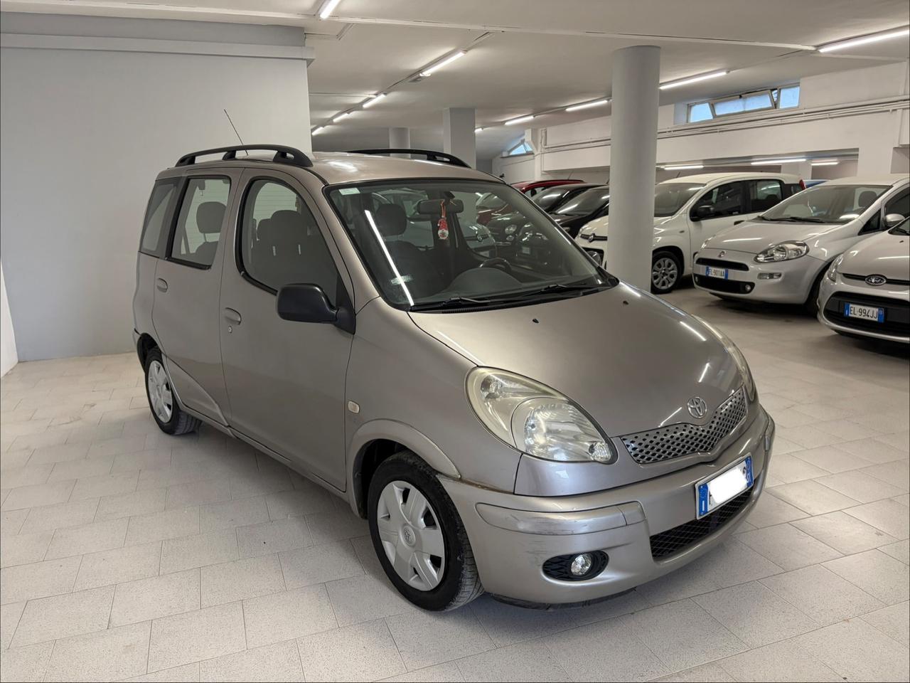 Toyota Yaris Verso 1.3i 16V cat Sol '03 Perfetta !