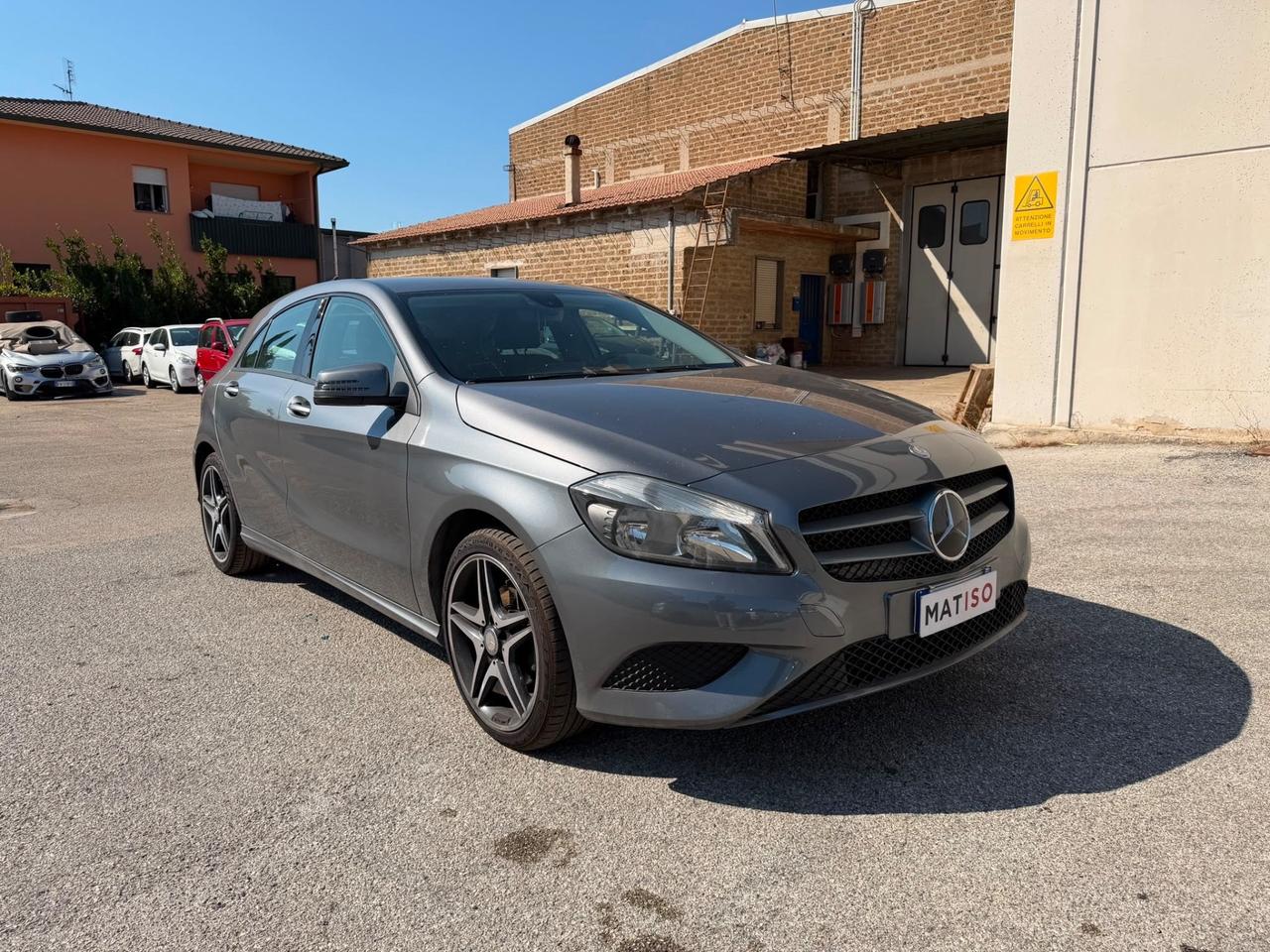 MERCEDES A 200 + KORANDO (leggere )