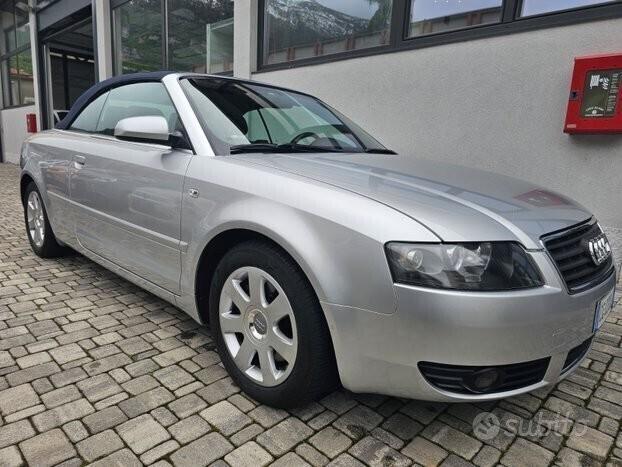 AUDI A4 CABRIO 2.5 V6 tdi 163cv