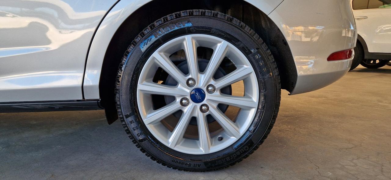 Ford B-Max 1.5 TDCi 75cv Titanium **58.000km**