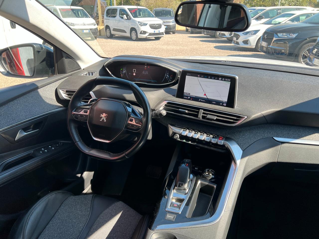 Peugeot 3008 BlueHDi 130 Automatica Sport