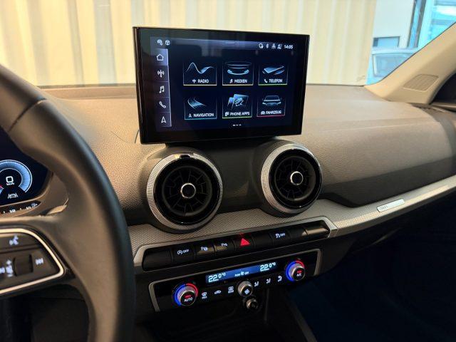 AUDI Q2 35 TFSI S tronic S-Line Matrix Navi Park Assist