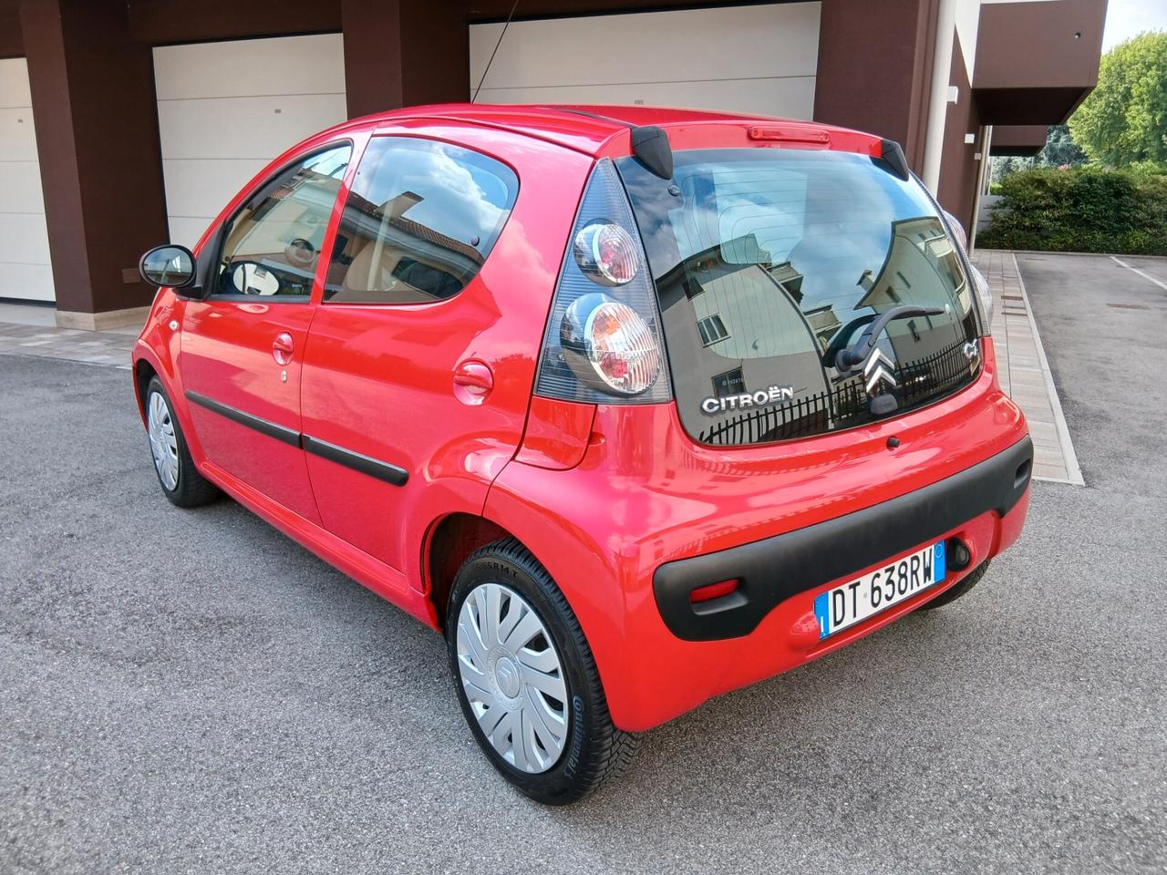 Citroen C1 1.0 5 porte OK per neo patentati