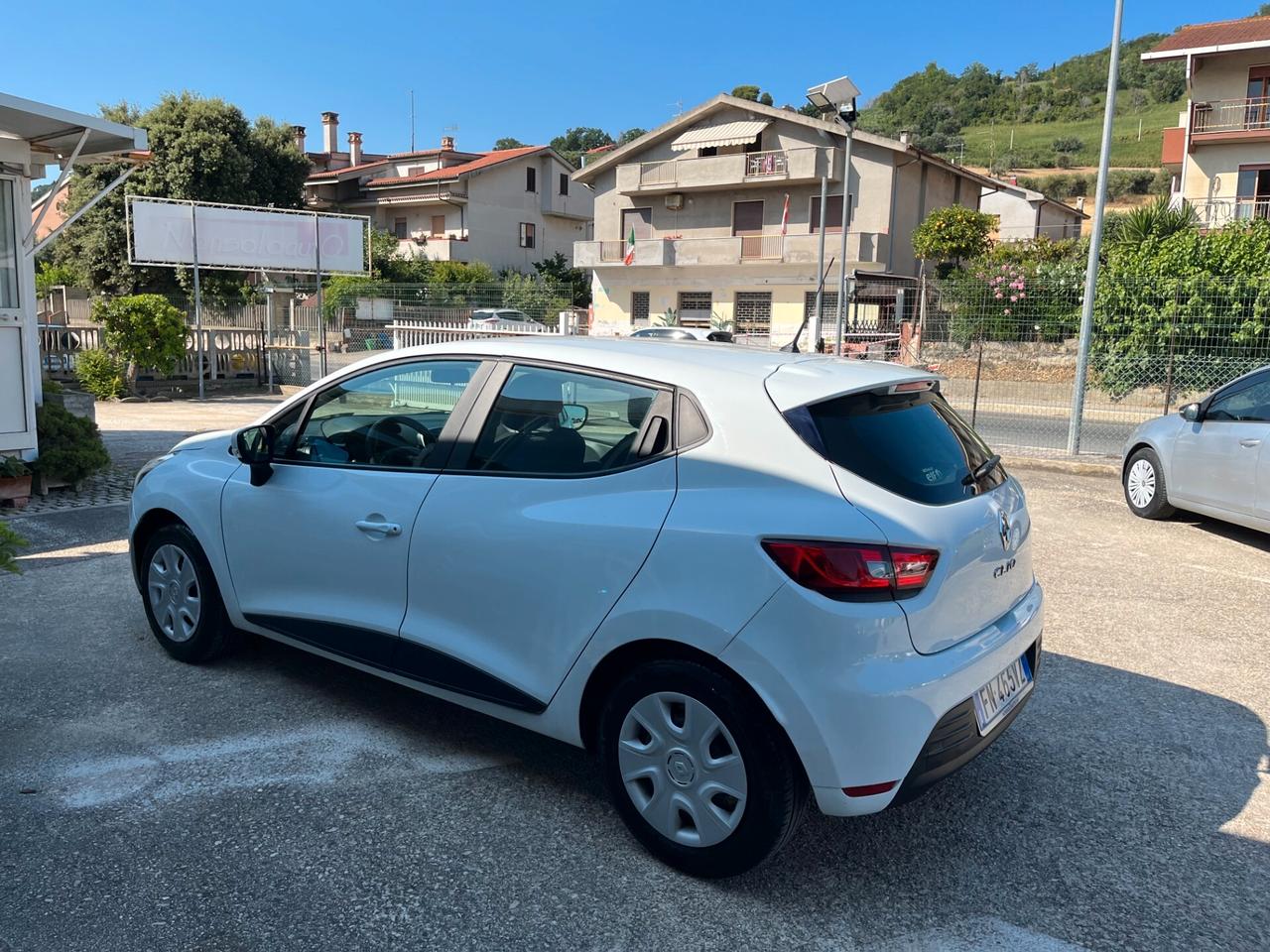 Renault Clio 1.2 75CV 5 porte Life