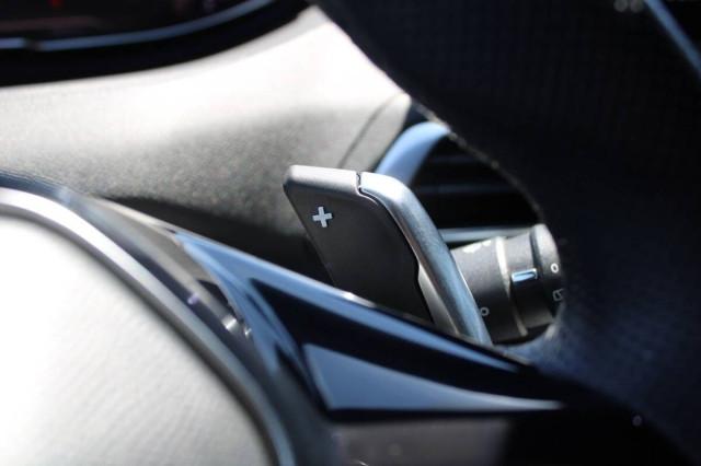 Peugeot 3008 II 1.5 bluehdi GT s&s 130cv AUTO con CarPlay