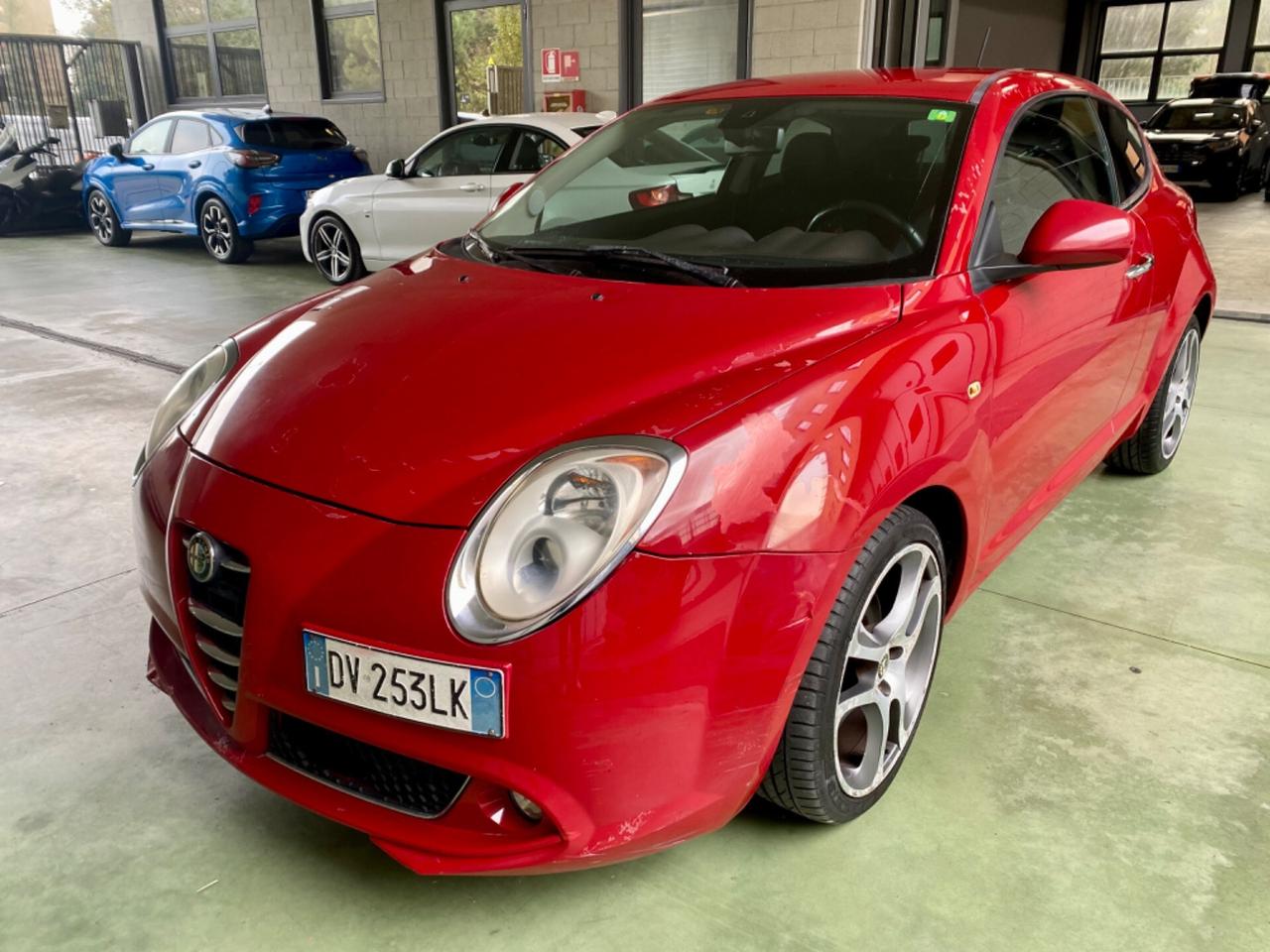 Alfa Romeo MiTo 1.6 JTDm 16V Distinctive Sport Pack