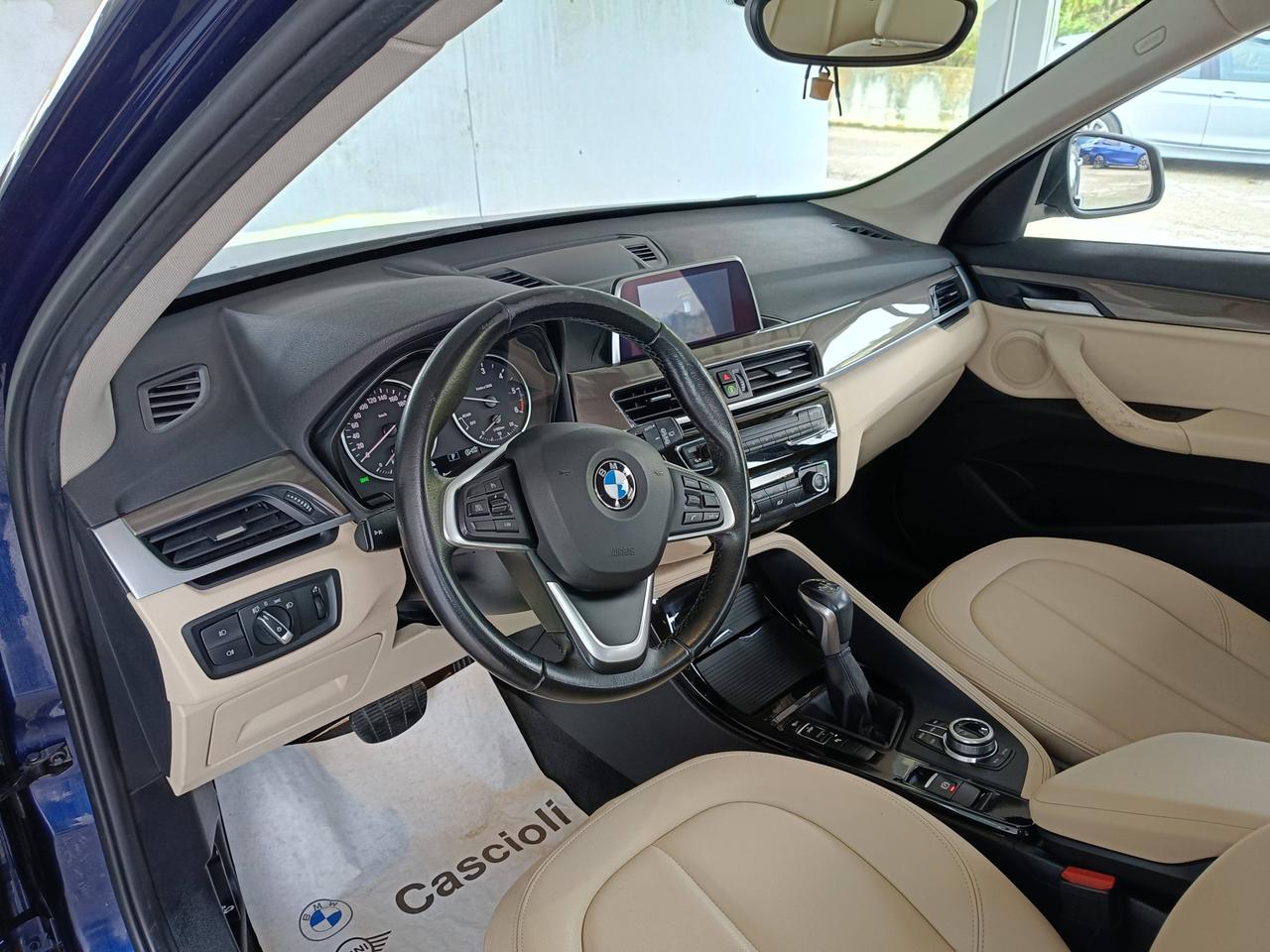 BMW X1 F48 - X1 sdrive18d xLine auto