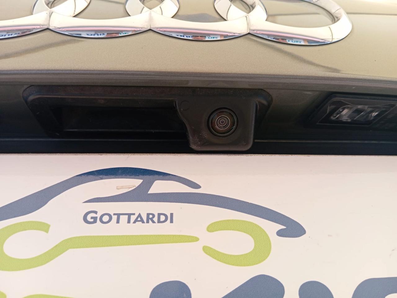 Audi Q3 35 TDI S tronic Business