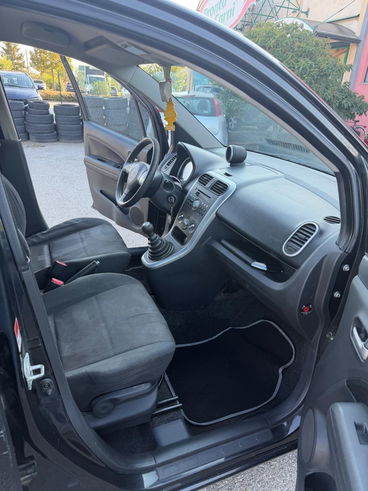 Opel Agila 1.2 16V 86CV Enjoy