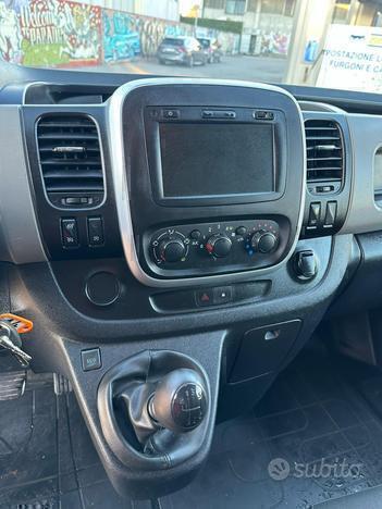 RENAULT TRAFIC CON OFFICINA MOBILE ANNO 11/2019 SUPER PREZZO!
