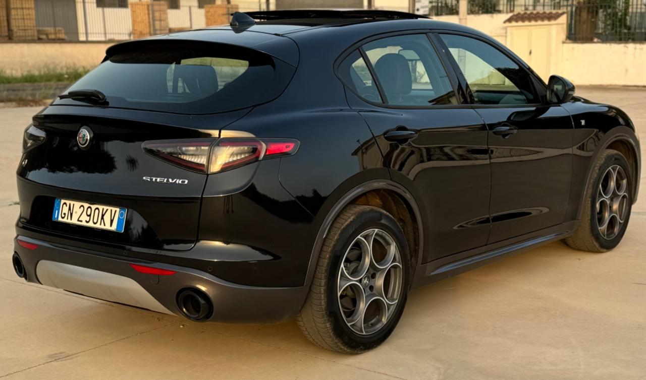 Alfa Romeo Stelvio 2.2 Turbodiesel 210 CV AT8 Q4 Ti