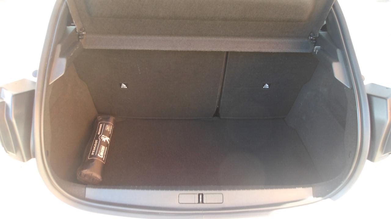 PEUGEOT 208 1.2 BENZ-ALLURE-NAVI-PREZZO PROMO!