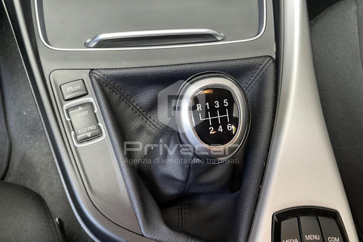 BMW 118i 5p. Advantage