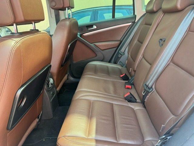 VOLKSWAGEN Tiguan 2.0 TDI 140CV 4MOTION DSG Sport & Style TETTO PANO