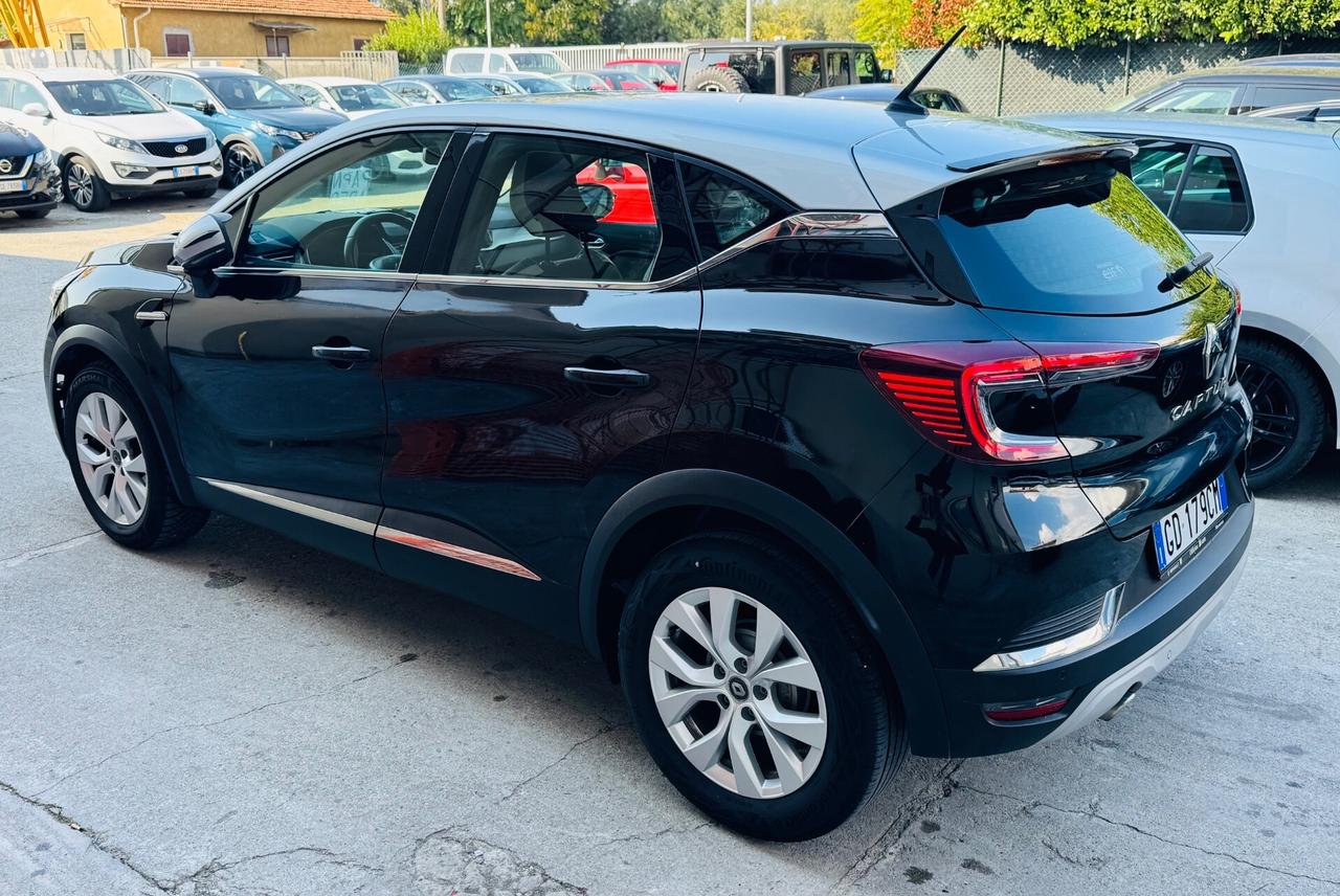 Renault Captur TCe 100 CV Intens