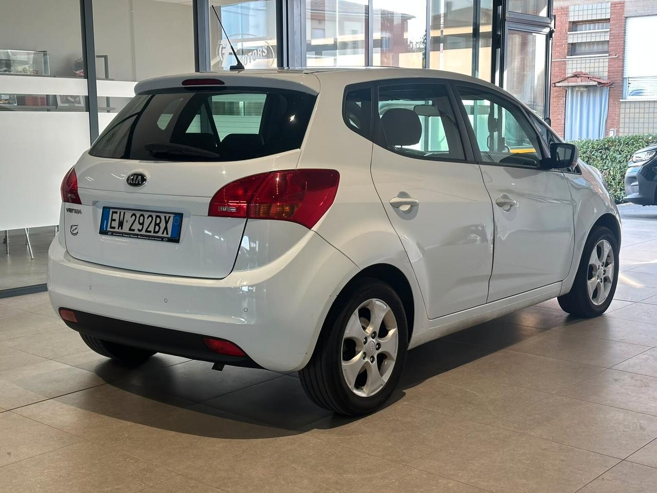 Kia Venga 1.4 CVVT Cool
