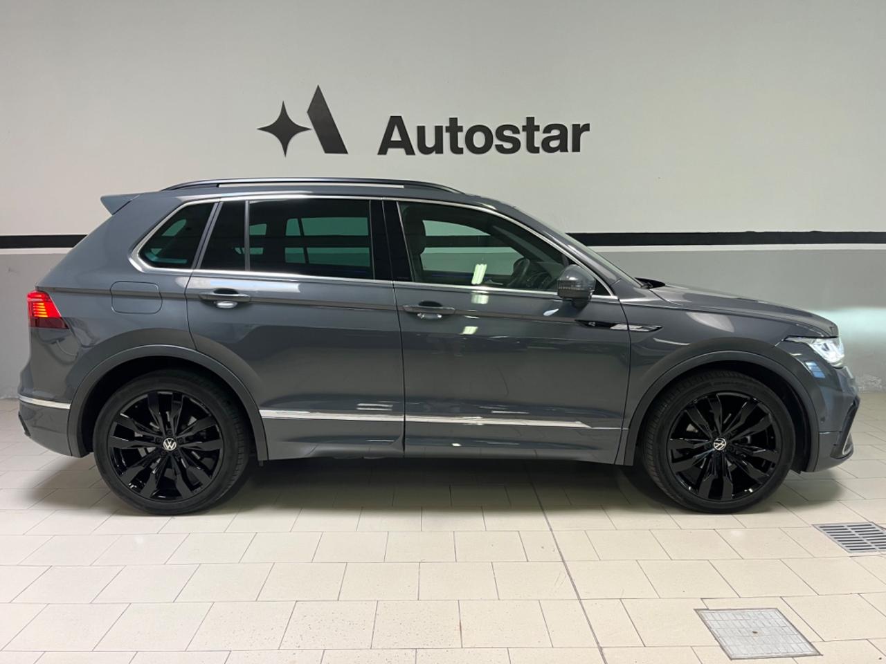 Volkswagen Tiguan 2.0 TDI 150 CV SCR DSG R-Line