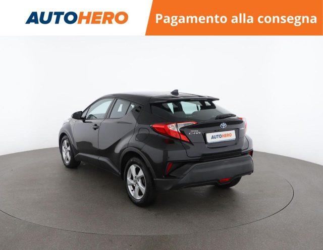 TOYOTA C-HR 1.8 Hybrid E-CVT Business