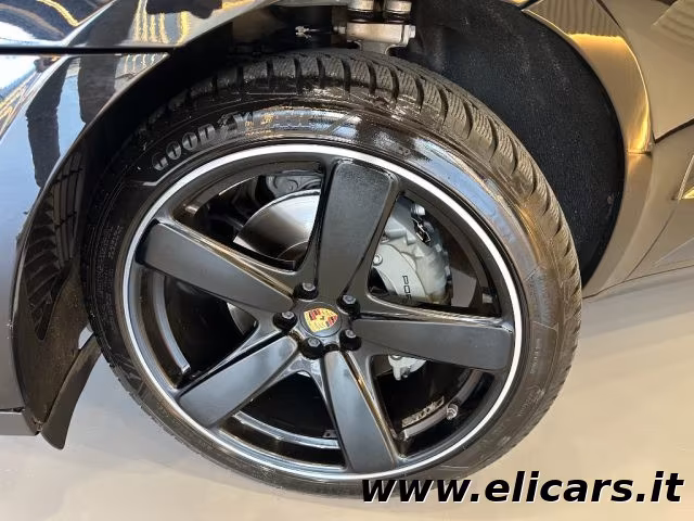 PORSCHE Macan 3.0 S