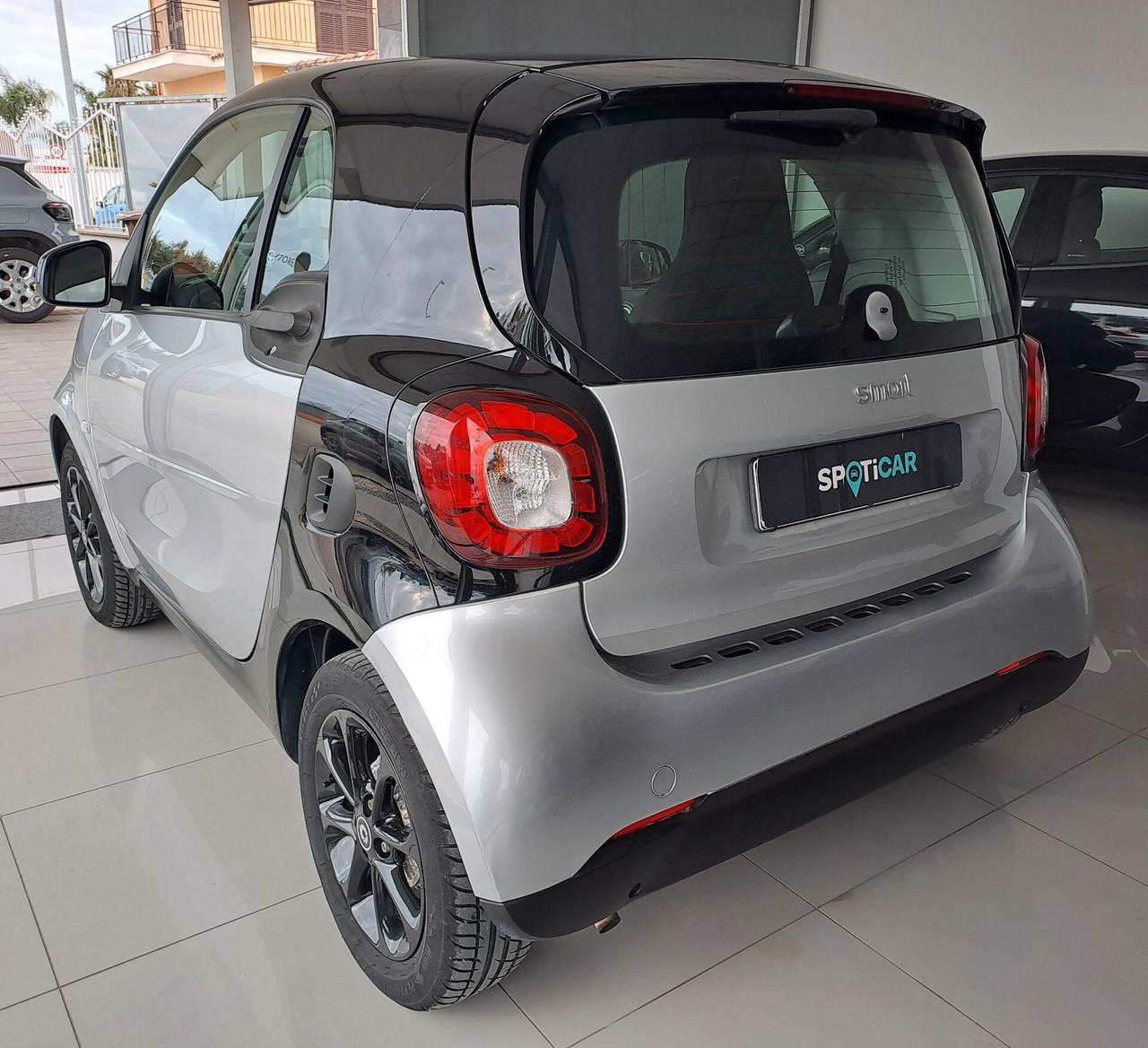 Smart ForTwo 70 1.0 twinamic Passion uni/prop 2016