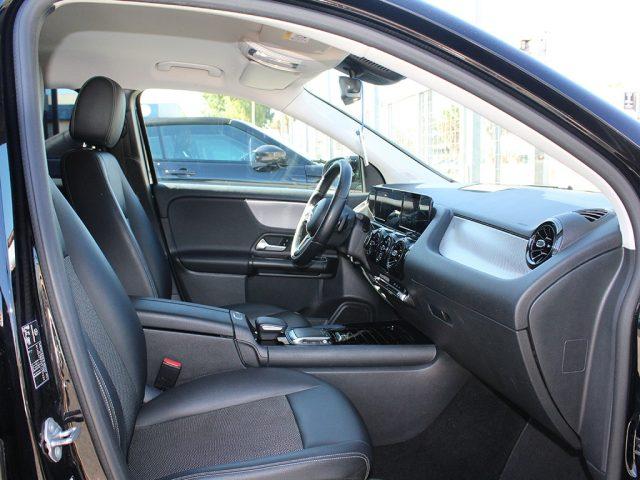 MERCEDES-BENZ GLA 200 d Automatic Business