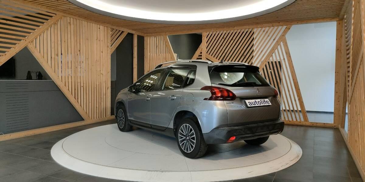 Peugeot 2008 1.5 bluehdi Active s&s 100cv 5marce