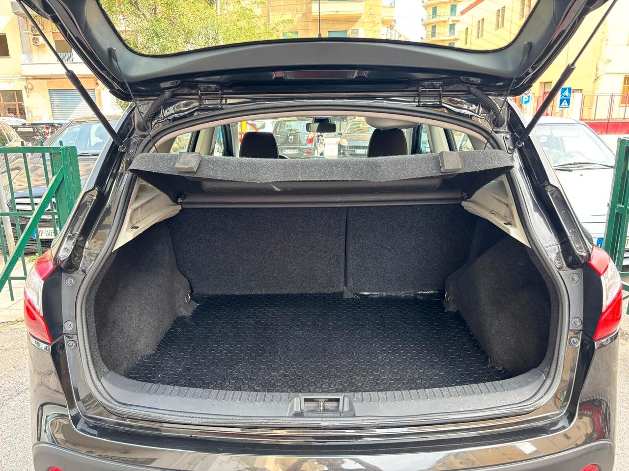 Nissan Qashqai 1.5 dCi DPF Tekna
