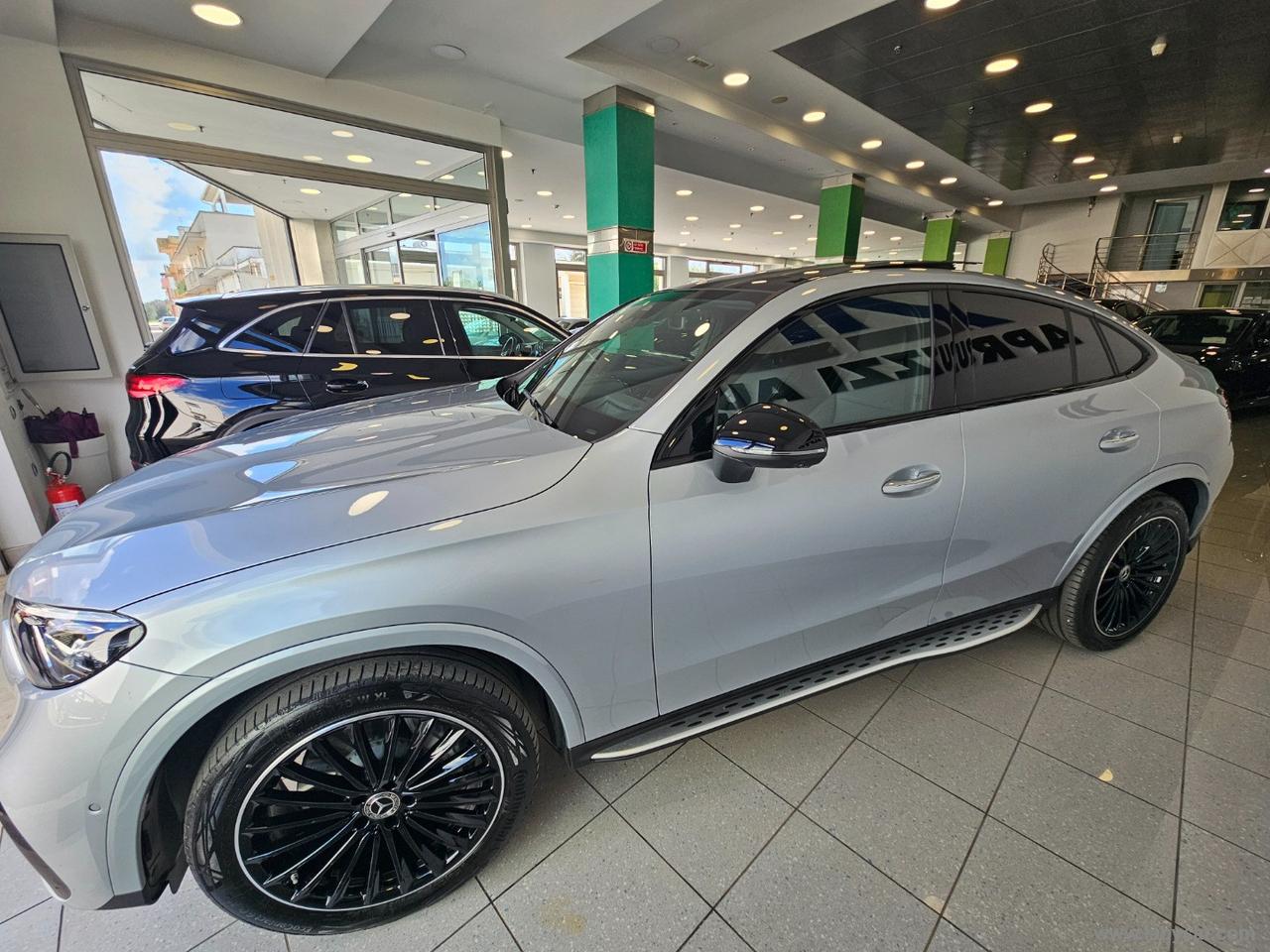 MERCEDES-BENZ GLC 220 d 4Matic Coupé AMG Line PREMIUM Plus