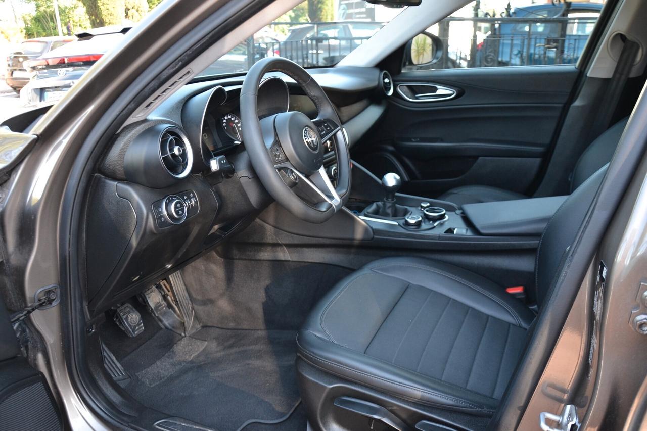 Alfa Romeo Giulia 2.2 180CV SUPER 6M ️ PREZZO SENZA VINCOLI ️• ITALIANA • UNIPRO