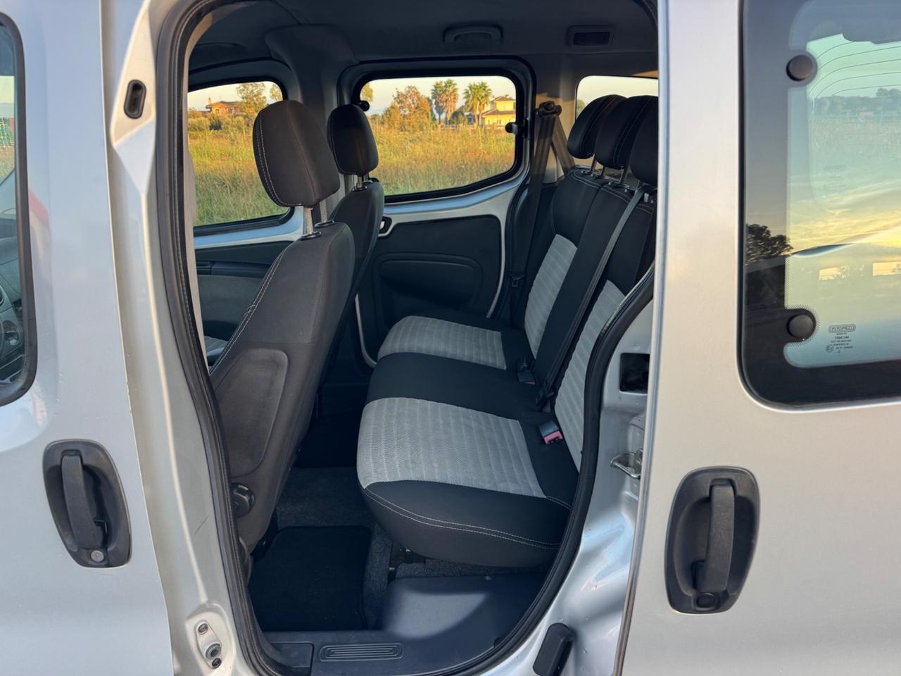 Fiat Fiorino 1.3 MJT 75CV Combi Semivetrato SX