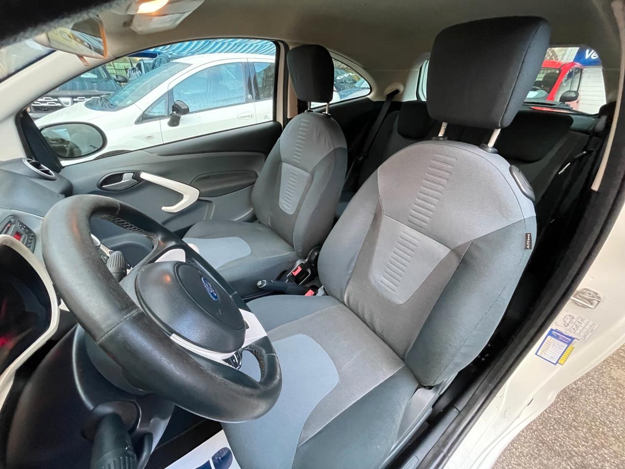 Ford Ka Ka+ 1.2 8V 69CV Titanium Business