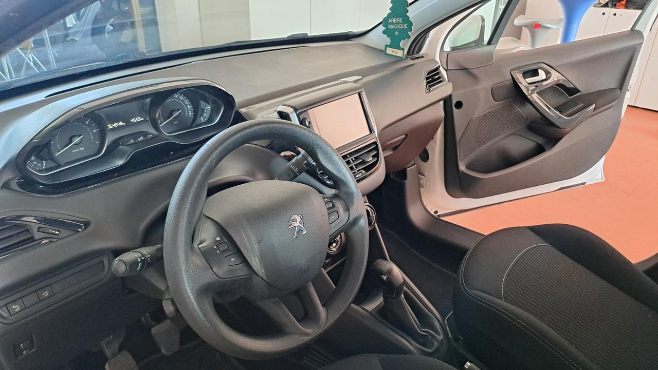 Peugeot 208 PureTech 82 5 porte Active OK NEO PATENTATI