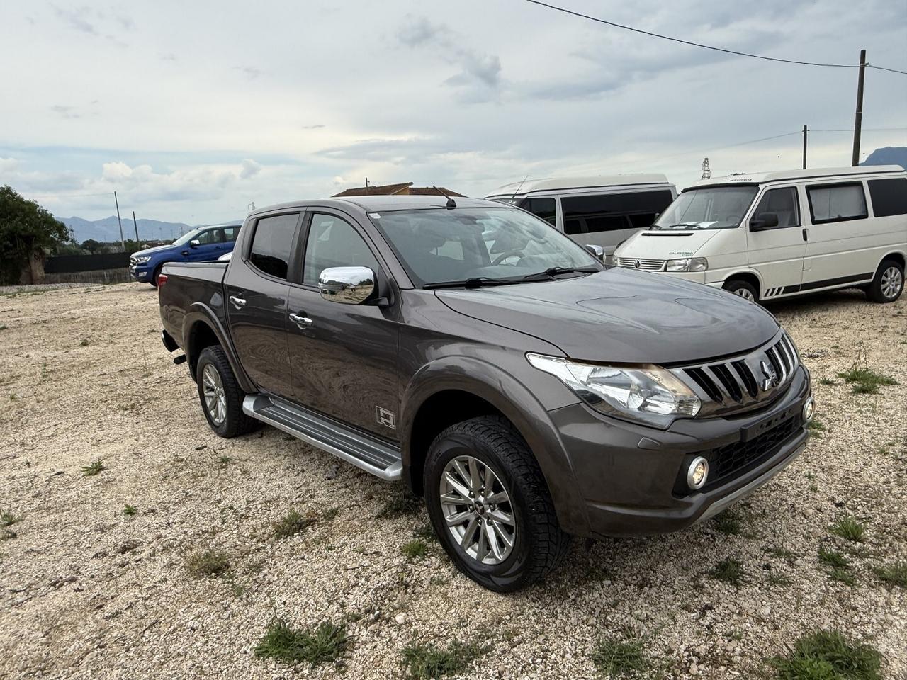 MITSUBISHI L200 PLUS DOPPIA CABINA 4X4 DIESEL