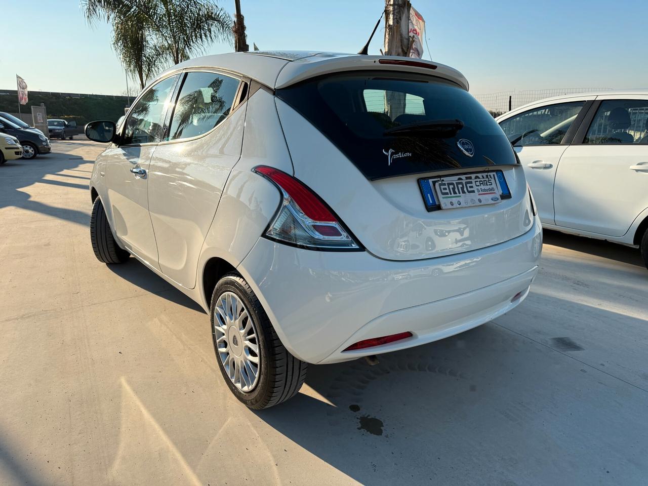 LANCIA YPSILON 2017 1.2 BENZINA 69 CV * 57.000 KM
