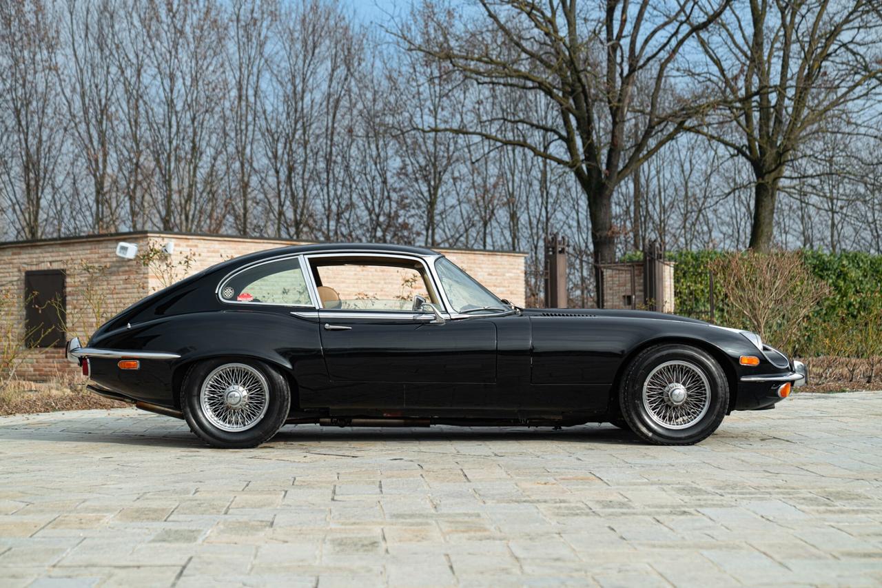 1971 JAGUAR E-TYPE COUPE 5.3 V12 RDS01849